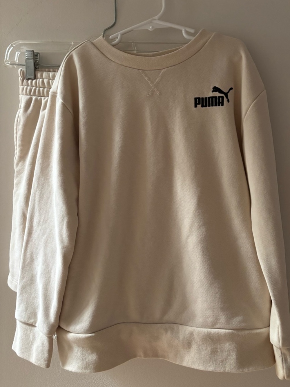 PUMA Boys 2-Piece Sweat Set Size Small (7/8)